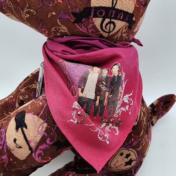 Build A Bear Jonas Brothers Plush 13” Dog Tag Necklace Handkerchief BABW - Picture 8 of 14
